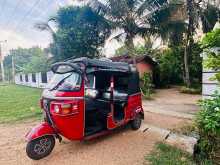 https://riyasewana.com/uploads/bajaj-bajaj-142044294362.jpg