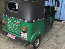 https://riyasewana.com/uploads/bajaj-bajaj-1513553022242.jpg