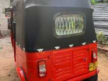 https://riyasewana.com/uploads/bajaj-bajaj-152149354342.jpg