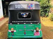https://riyasewana.com/uploads/bajaj-bajaj-1611110522732.jpg
