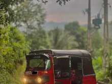https://riyasewana.com/uploads/bajaj-bajaj-1611311822822.jpg