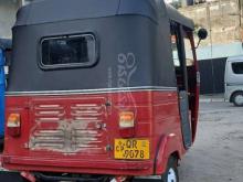 https://riyasewana.com/uploads/bajaj-bajaj-1692013495389.jpg