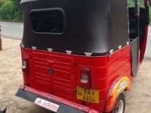 https://riyasewana.com/uploads/bajaj-bajaj-171047014582.jpg