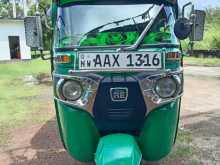 Bajaj RE 2015 Three Wheel