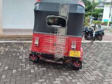 https://riyasewana.com/uploads/bajaj-bajaj-1885536415346.jpg