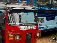 Bajaj RE 2013 Three Wheel