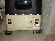 https://riyasewana.com/uploads/bajaj-bajaj-1996-523300912032.jpg
