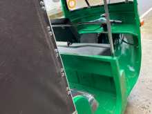 https://riyasewana.com/uploads/bajaj-bajaj-2-1092117374.jpg