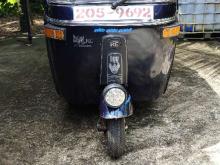https://riyasewana.com/uploads/bajaj-bajaj-2-112102036826.jpg