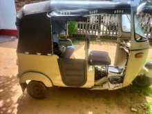 https://riyasewana.com/uploads/bajaj-bajaj-2-161119184162.jpg