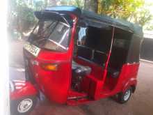 https://riyasewana.com/uploads/bajaj-bajaj-2-17125345594.jpg
