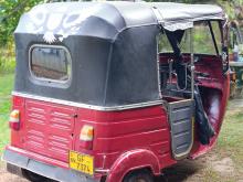 https://riyasewana.com/uploads/bajaj-bajaj-2-1819455317476.jpg