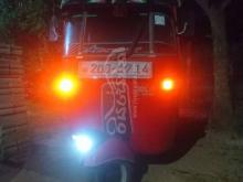 https://riyasewana.com/uploads/bajaj-bajaj-2-1999-261313051262452.jpg
