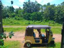 https://riyasewana.com/uploads/bajaj-bajaj-2-2001-2713011712854.jpg
