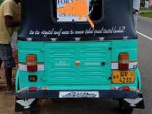 https://riyasewana.com/uploads/bajaj-bajaj-2-2002-1412142912402.jpg