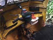 https://riyasewana.com/uploads/bajaj-bajaj-2-2004-59445412494.jpg