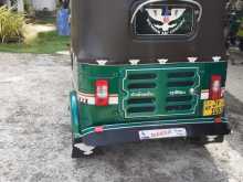 https://riyasewana.com/uploads/bajaj-bajaj-2-2005-288042412094.jpg