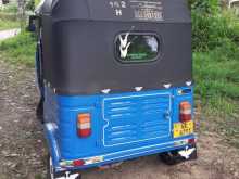 https://riyasewana.com/uploads/bajaj-bajaj-2-2006-49294312044.jpg