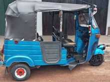 https://riyasewana.com/uploads/bajaj-bajaj-2-201744384732.jpg