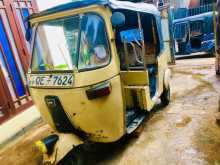 Bajaj 2 Stroke 2006 Three Wheel