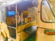https://riyasewana.com/uploads/bajaj-bajaj-2-22181923703.jpg