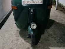 https://riyasewana.com/uploads/bajaj-bajaj-2-222108364972.jpg