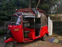 Bajaj 2 Stroke 2005 Three Wheel
