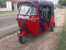 https://riyasewana.com/uploads/bajaj-bajaj-2-92106004963.jpg