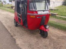 https://riyasewana.com/uploads/bajaj-bajaj-2-92106246864.jpg