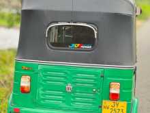 https://riyasewana.com/uploads/bajaj-bajaj-2005-814031312403.jpg