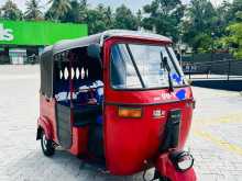 https://riyasewana.com/uploads/bajaj-bajaj-2006-313105312784.jpg