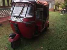 https://riyasewana.com/uploads/bajaj-bajaj-2007-820123912862.jpg