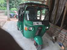 Bajaj 4 Stroke 2011 Three Wheel