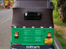 https://riyasewana.com/uploads/bajaj-bajaj-2011-111171712612.jpg