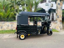https://riyasewana.com/uploads/bajaj-bajaj-2011-2520023024211.jpg