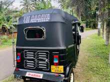 https://riyasewana.com/uploads/bajaj-bajaj-2011-2721092322763.jpg
