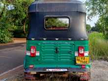 https://riyasewana.com/uploads/bajaj-bajaj-2011-297334112682.jpg