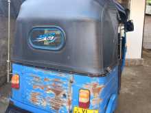 https://riyasewana.com/uploads/bajaj-bajaj-2011-39143112362.jpg