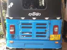 https://riyasewana.com/uploads/bajaj-bajaj-2013-1220485012742.jpg