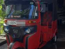 Bajaj 4 Stroke 2014 Three Wheel