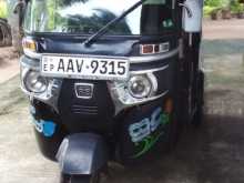 Bajaj RE 2015 Three Wheel