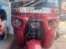 Bajaj 4 Stroke 2015 Three Wheel
