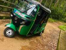 Bajaj Bajaj 2015 Three Wheel