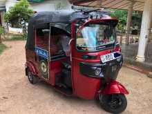 https://riyasewana.com/uploads/bajaj-bajaj-2016-24433912712.jpg