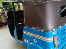 https://riyasewana.com/uploads/bajaj-bajaj-2016-297034512073.jpg