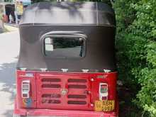 https://riyasewana.com/uploads/bajaj-bajaj-2016-419512412713.jpg