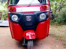 https://riyasewana.com/uploads/bajaj-bajaj-2017-2017-814514712193.jpg
