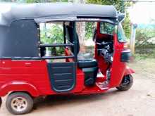 Bajaj RE 2017 Three Wheel