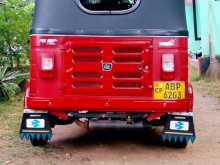 https://riyasewana.com/uploads/bajaj-bajaj-2017-2017-814514712894.jpg