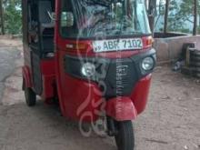 Bajaj RE 2018 Three Wheel